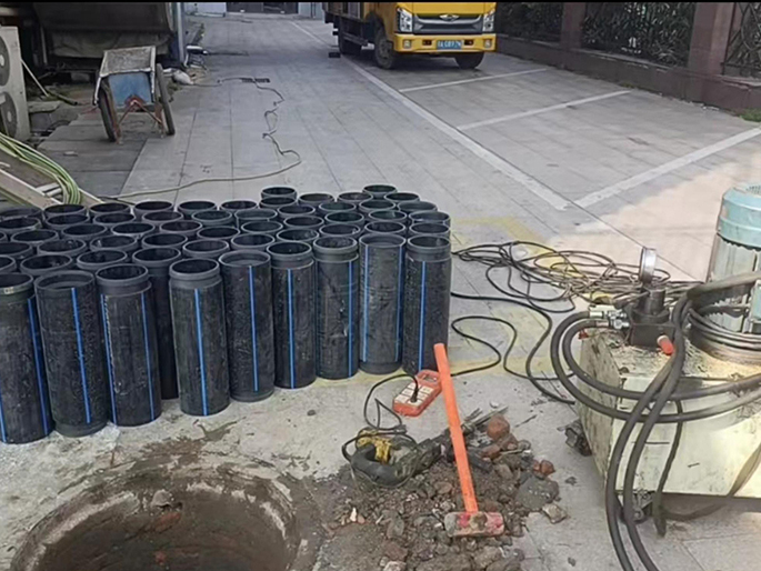 黔西南PE置换管厂家 DN315置换管 非开挖管短管置换